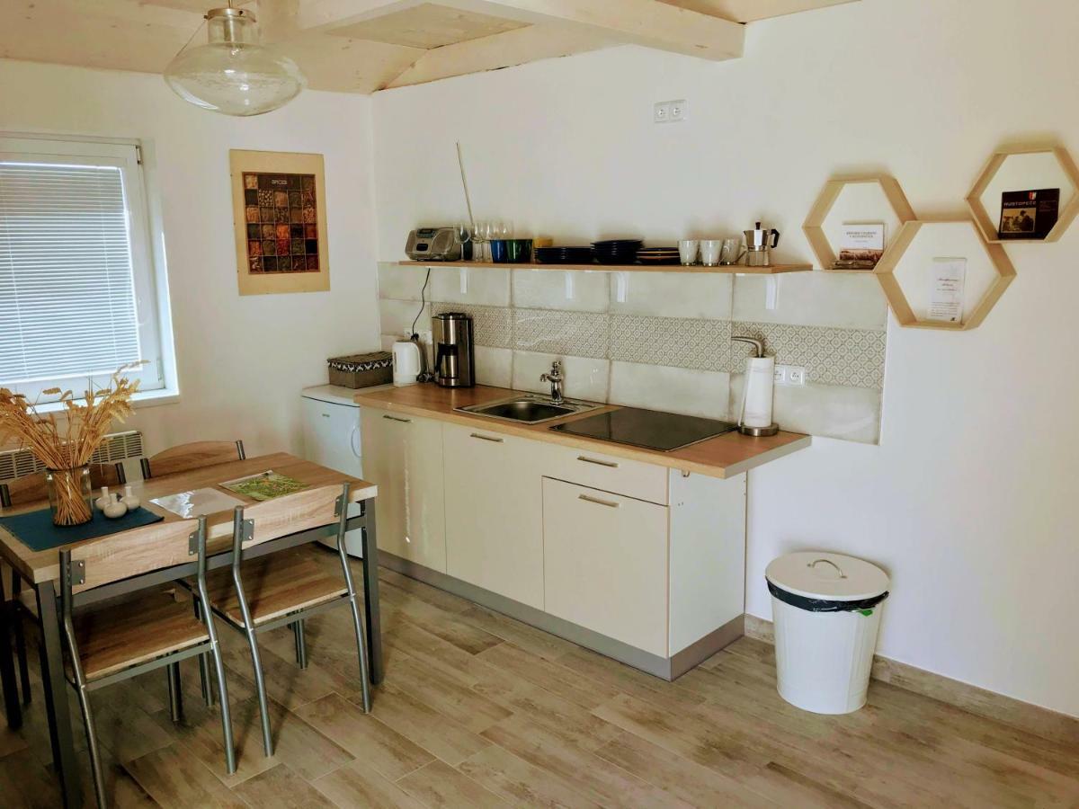 Apartman Pavlenka Hustopeče Exterior foto